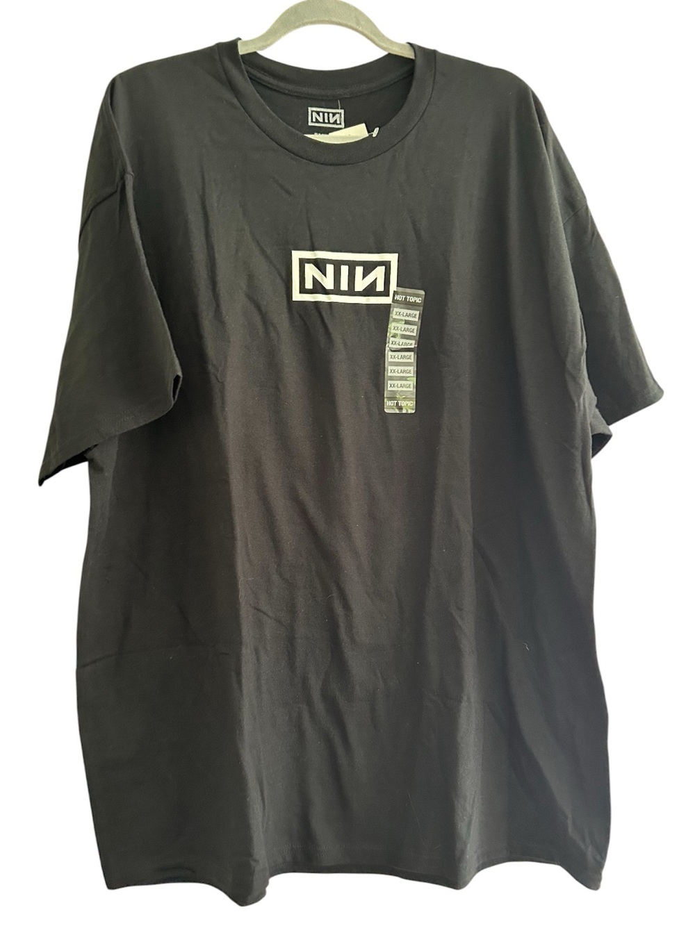 Hot Topic Black NIN Logo Short Sleeve Tee - Black & White Size XXL